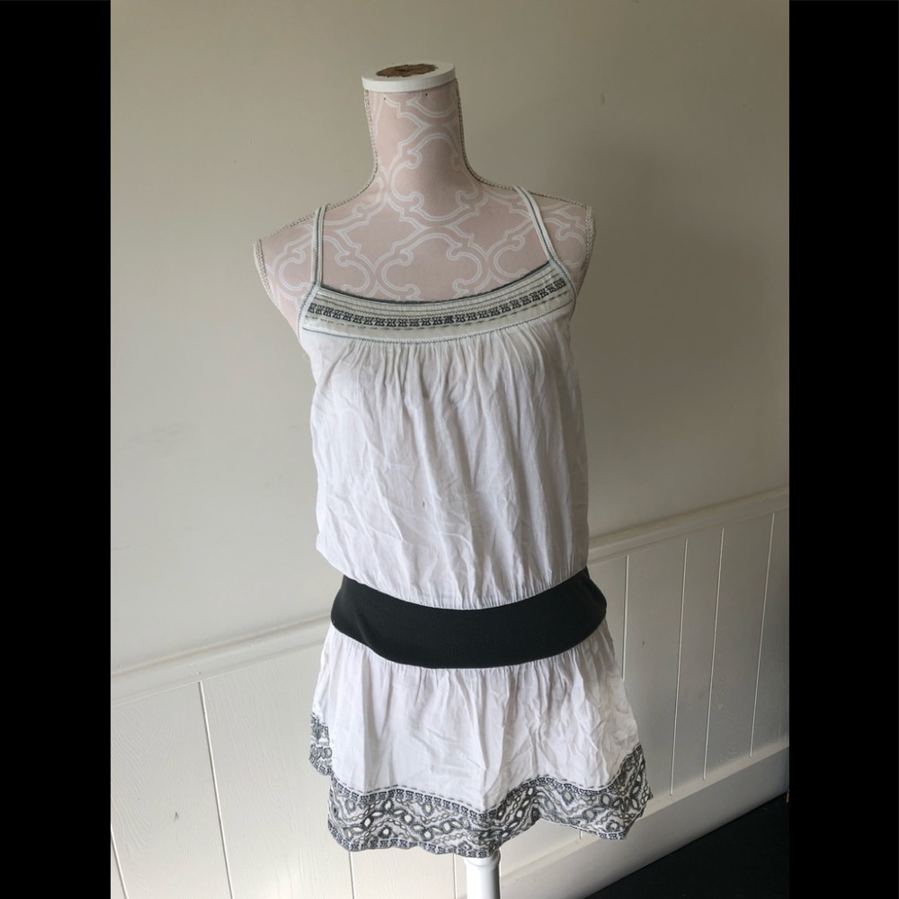 Urban outfitters Gorgeous white and grey tunic